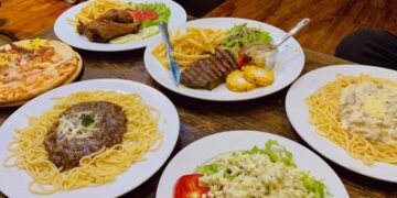 quán ăn trưa hà nội