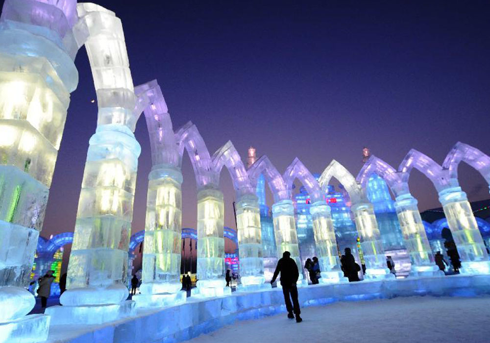 Погода харбин. Харбин город. Harbin Ice and Snow Festival. Ice and Snow Festival in Harbin. World Snow Festival.