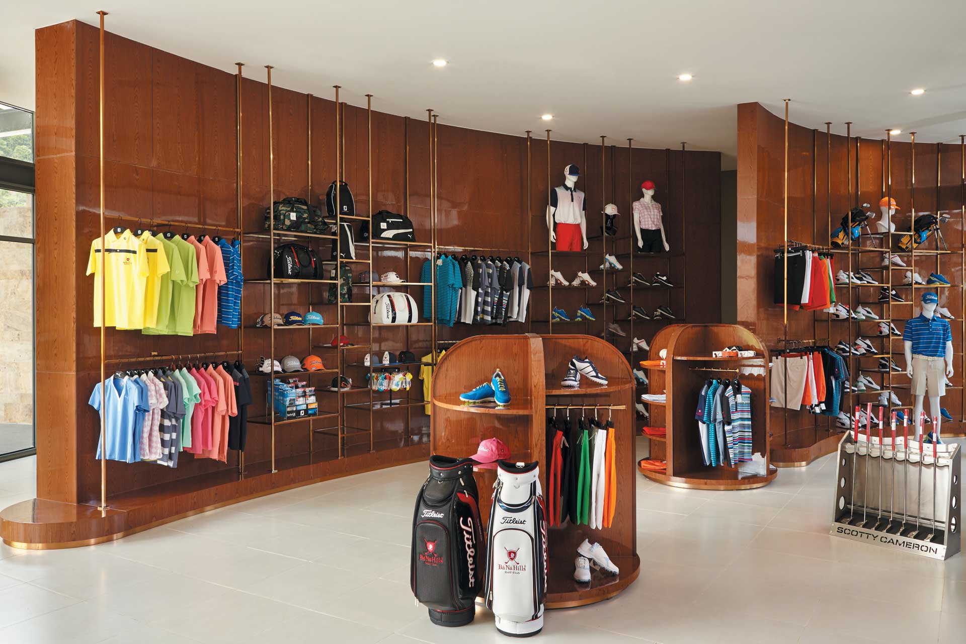 cửa hàng bán đồ golf ở Hà Nội